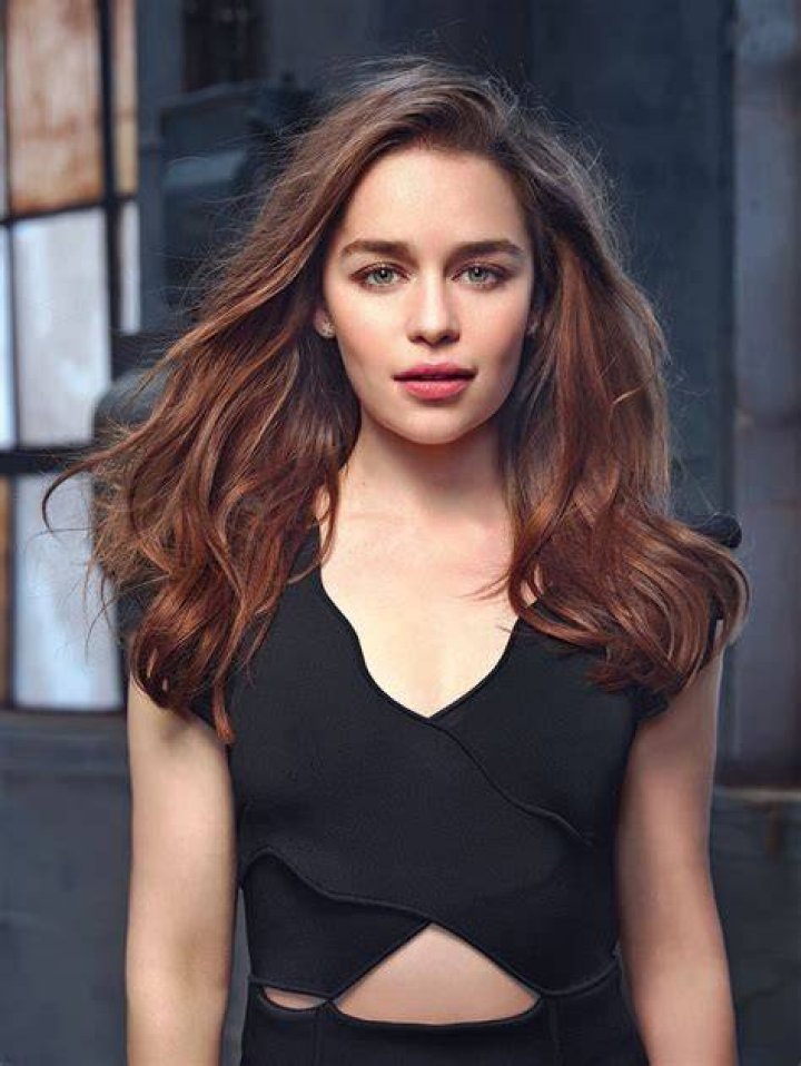 Emilia Clarke Photoshoot for IO Donna Magazine July 2015 • CelebMafia
