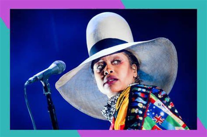 Erykah Badu & Ledisi Share Beauty Advice From Their Mothers At 'Essence