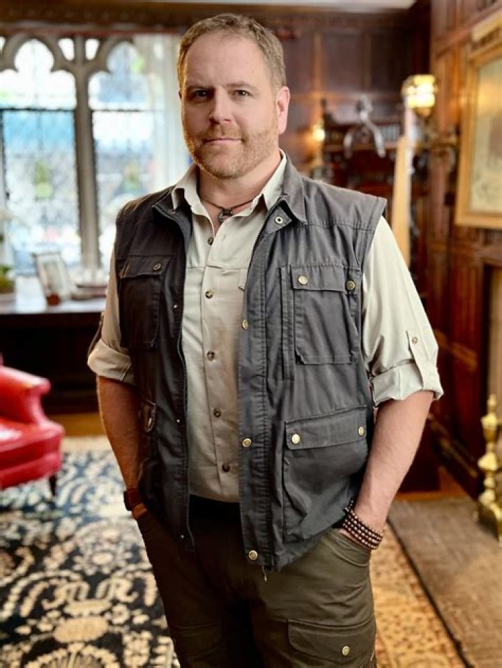 Exploring The Mystery Of Josh Gates Girlfriend 2023