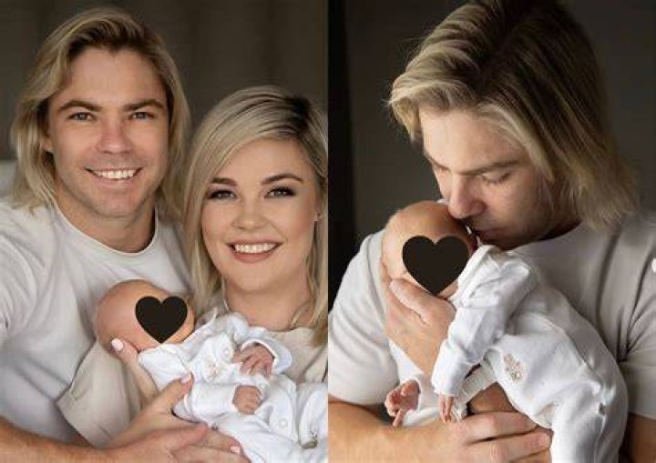 Faf and fam! A look at Du Plessis&rsquo; holiday pics with wife, daughter
