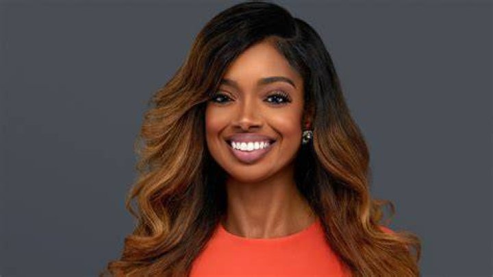 Fearless Fund Founder Arian Simone Opens Leadership Academy & Crowned