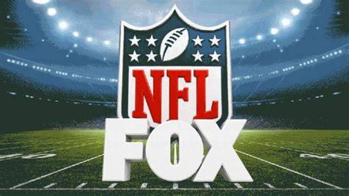 Fox NFL's Jay Glazer announces engagement to Rosie Tenison
