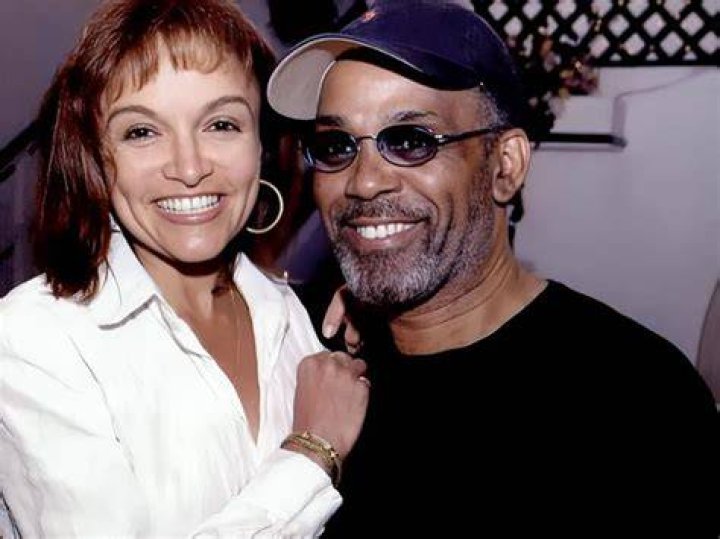 Frankie Beverly watches Pam Confer perform... and loves it! YouTube