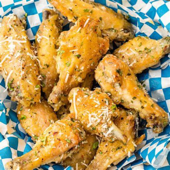 Garlic Parmesan Wings Pizza Hut: Secrets Revealed