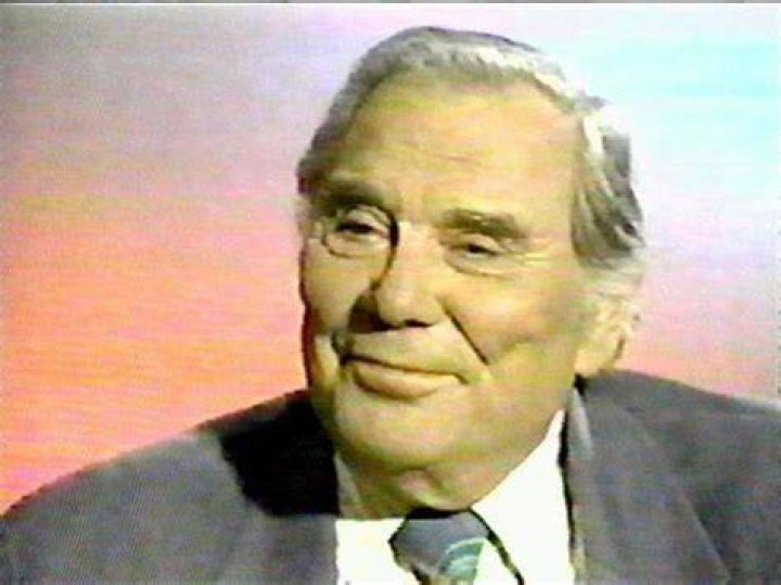 Gene Rayburn (Television Personality) Wiki & Bio With Photos 07/2023