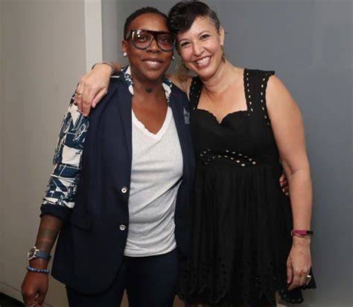 Gina Yashere is not Married to Wife. Dating Girlfriend Nina Rose