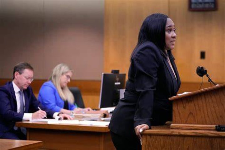 grand jury forewoman giggles and admits it would have been
