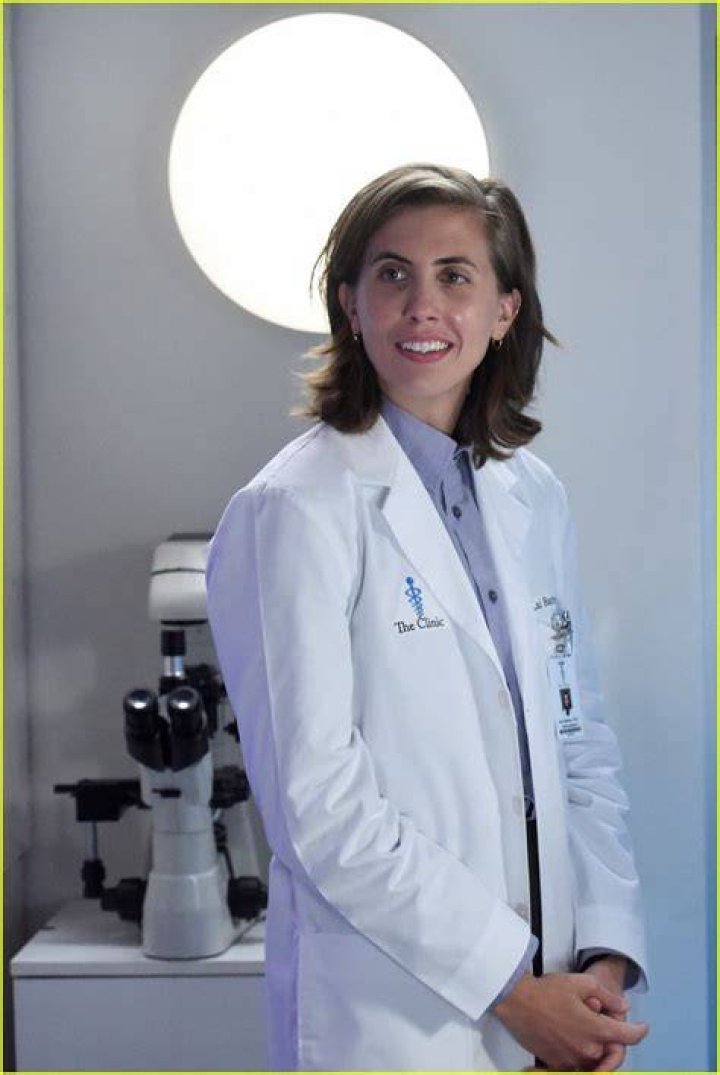Greys Anatomy Casts E.R. Fightmaster as First Non-Binary Doctor (EXCLUSIVE)