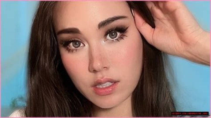Has Eristocracy Done Face Reveal? Everything To Know About Her ·