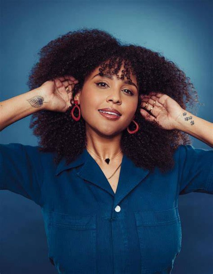 Hayley Marie Norman Biography, Age, Height, Husband, Net Worth, Family ·