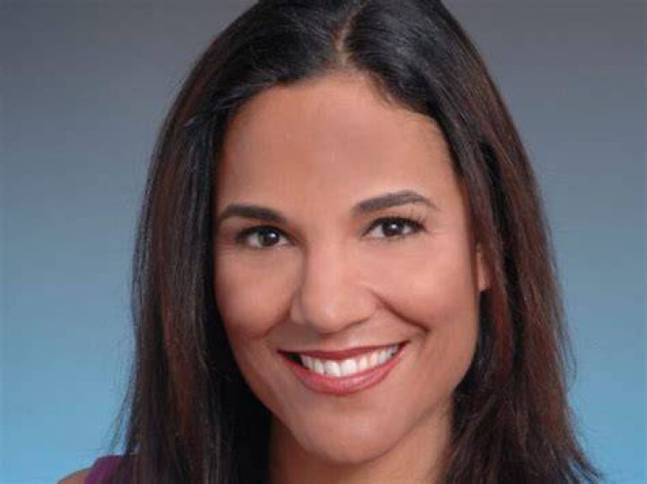 Helima Croft Net Worth, Age, Height, Weight, Early Life, Career, Dating