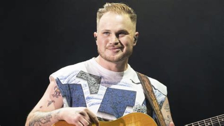 How Did Zach Bryan Lose His Mom? Country Singer’s Wife Elisabeth and