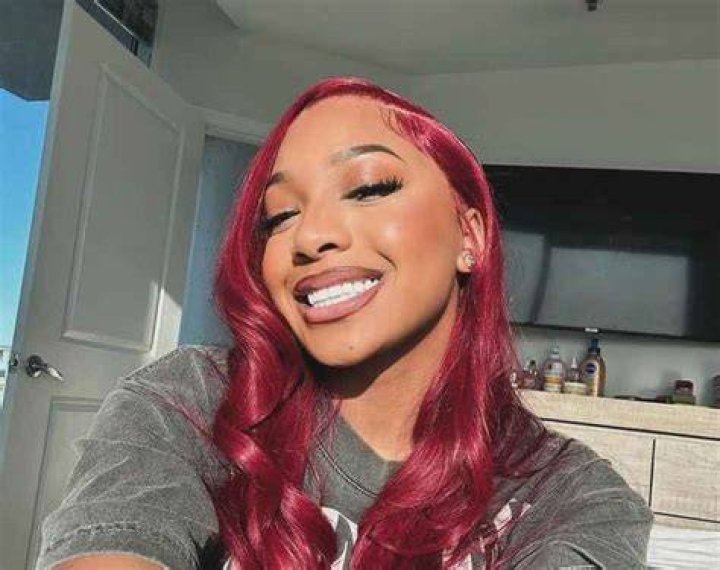 How old is Brooklyn Frost? Age, Height, Brother, Boyfriend, Tattoo