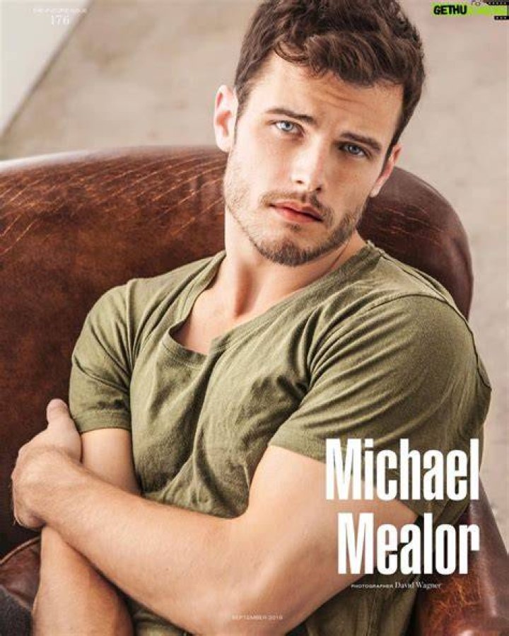 How Tall Is Michael Mealor?