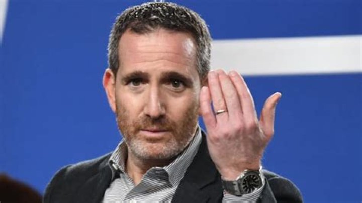 Howie Roseman Salary, Net Worth, Record, Height, Binoculars, Twitter And Contract ·