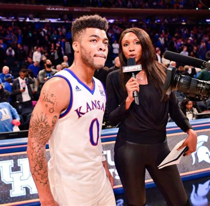 Hustle, Honey Maria Taylor, ESPN Analyst of the SEC Network Blushing