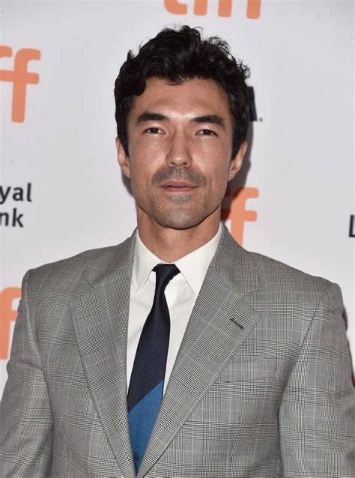 Ian Anthony Dale - Bio, Age, height, Wiki, Facts and Family