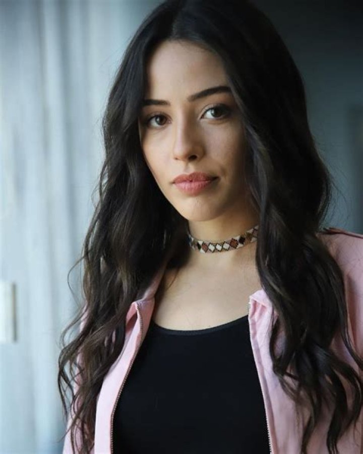 Ilayda Ildir dating 2024 profile