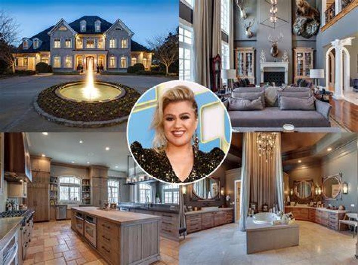 Inside Kelly Clarkson's stunning Montana ranch which she won in divorce