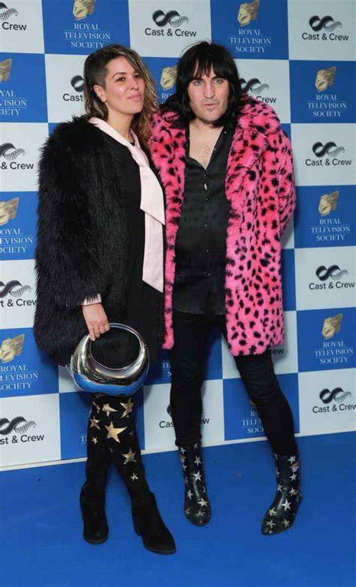 Is Noel Fielding married? Celebrity.fm #1 Official Stars, Business & People Network, Wiki, S ·