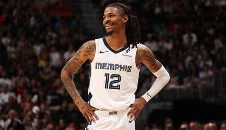 Ja Morant BeverlyMailin