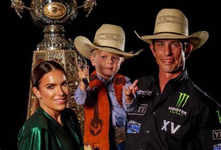 JB Mauney Wife Samantha Mauney, Kids & Net Worth 2023