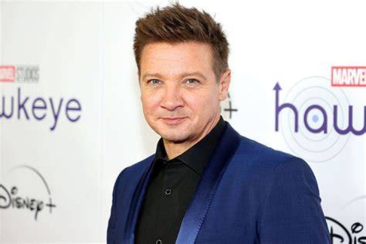 Jeremy Renner Wiki, Bio, Age, Net Worth, and Other Facts Facts Five