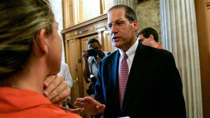 John E. Sununu Net Worth