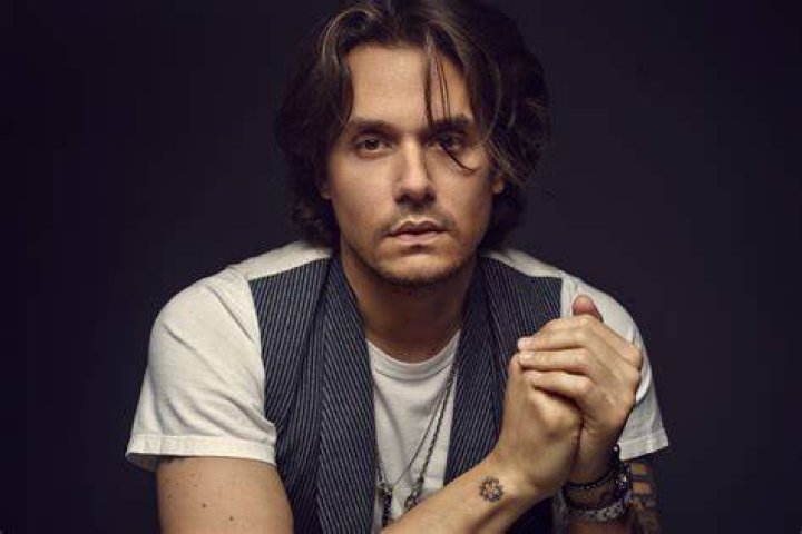 John Mayer Makes Eighties Slickness Seem Weirdly Heartfelt on &lsquo;Sob Rock