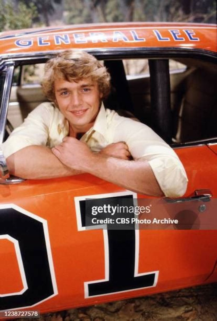 John Schneider John Schneider