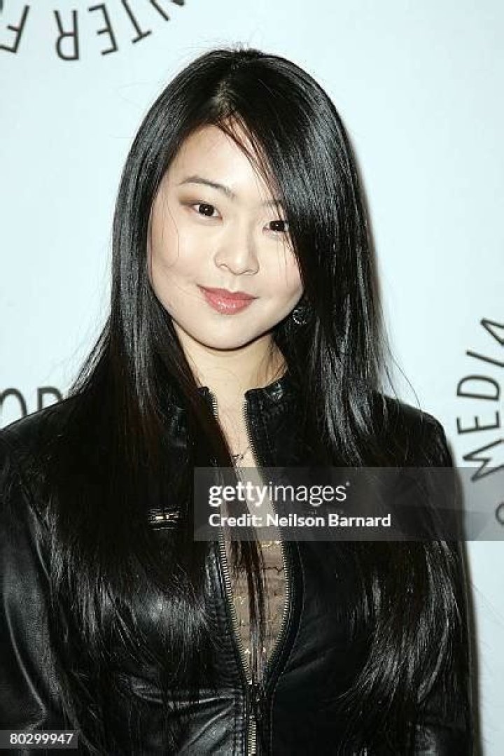 Julia Ling Bra Size, Age, Weight, Height, Measurements