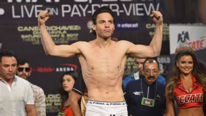 Julio Cesar Chavez, Jr. Biography Life of Mexican Boxer
