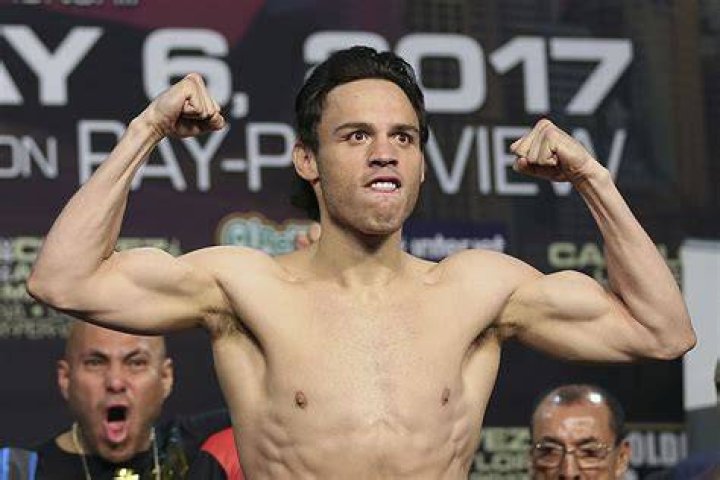 Julio Cesar Chavez Jr. Stats Age, Record, Height, Weight, Reach, Net