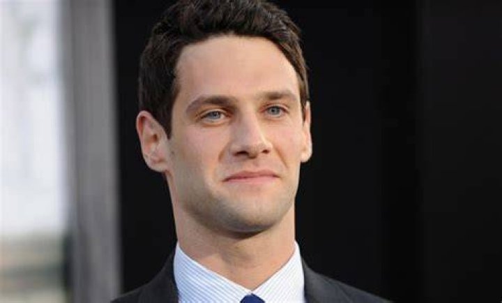 Justin Bartha Movies, Bio and Lists on MUBI