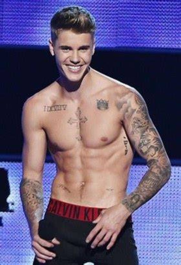 Justin Bieber Body Measurements. [Height, Weight] Justin Bieber Unknown
