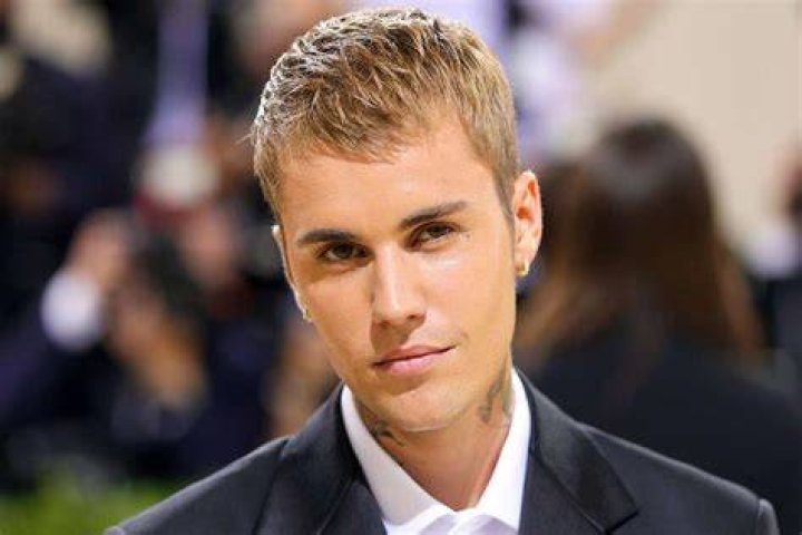 Justin Bieber Just Lost His Shit With An Troll On Instagram