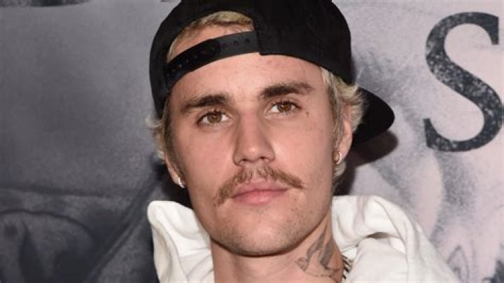 Justin Bieber Opens Up on Marriage, Therapy & &lsquo;Justice&rsquo; Billboard