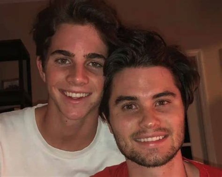 Kaden Stokes – Chase Stokes Young Brother Name, Age, Birthday ·
