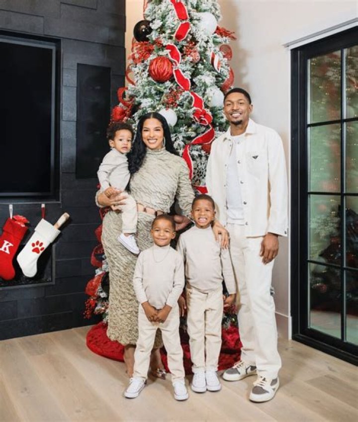 Kamiah Adam's is 9 months pregnant! Lil Fizz's ex girlfriend is married