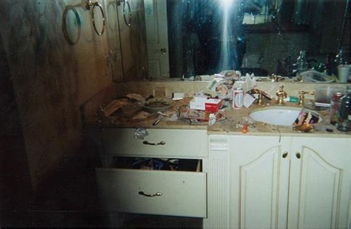 Kanye West Paid $85,000 to Use Photo of Whitney Houstons Drug-Strewn Bathroom on Pusha T Al