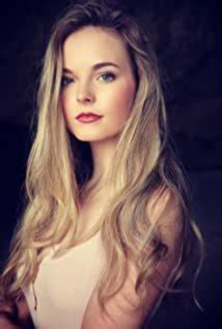 Karley Scott Collins - Bio, Age, Wiki, Facts and Family