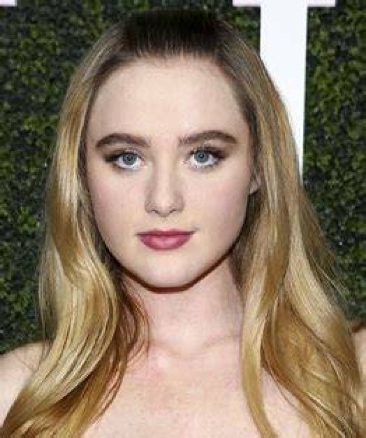 Kathryn Newton - Age, Family, Bio ·