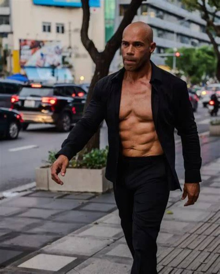 Kevin Levrone Net Worth 2024 Wiki Bio, Married, Dating, Family, Height