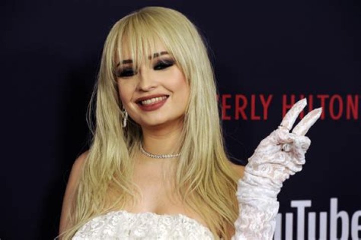 Kim Petras Interview with Extra Eric YouTube