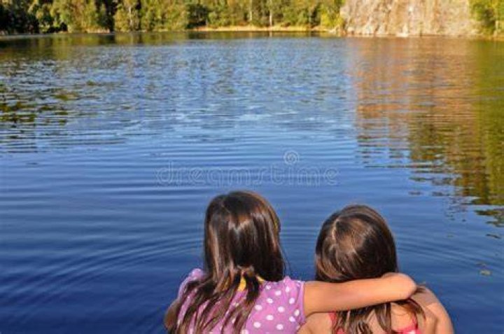 Kit Young sisters