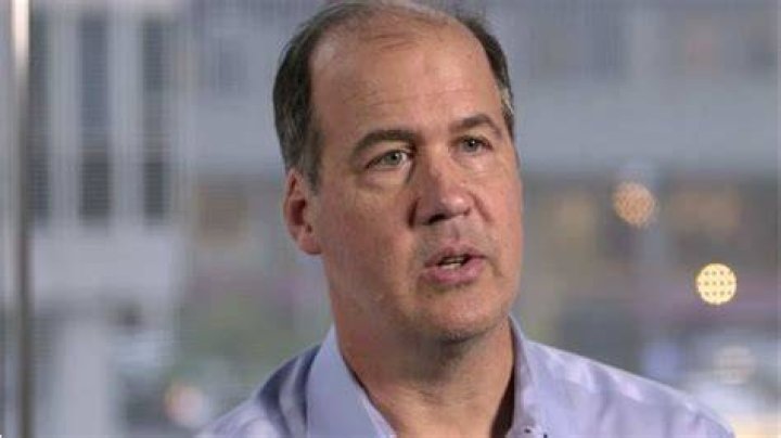 Krist Novoselic Net Worth, Income, Salary, Earnings, Biography, How much money make?