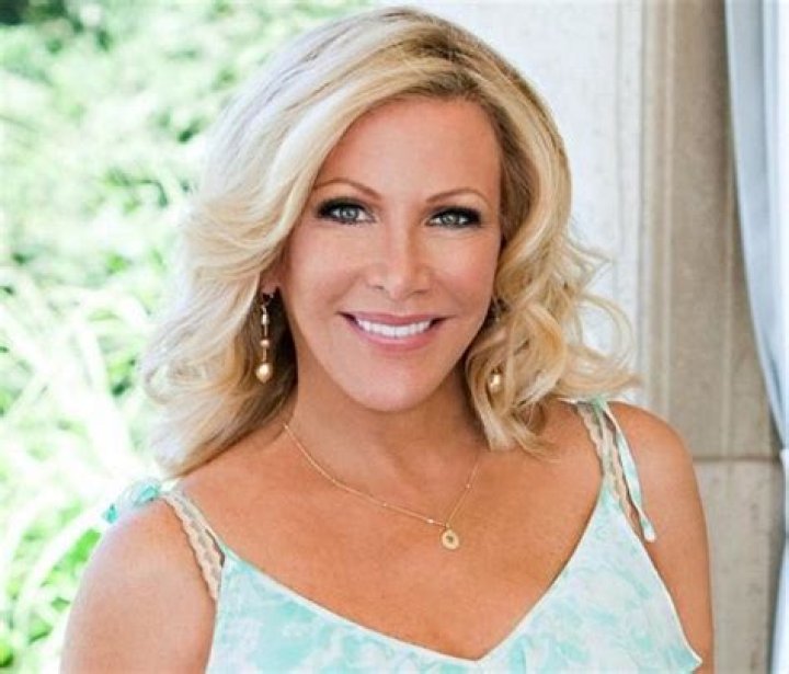 Kym Douglas Net Worth, Income, Salary, Earnings, Biography, How much money make?