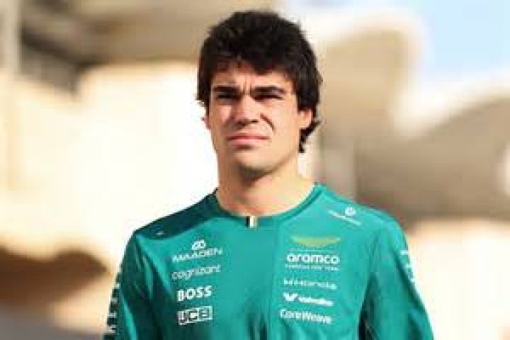 Lance Stroll (CDN) Aston Martin F1 Team with his girlfriend Sara
