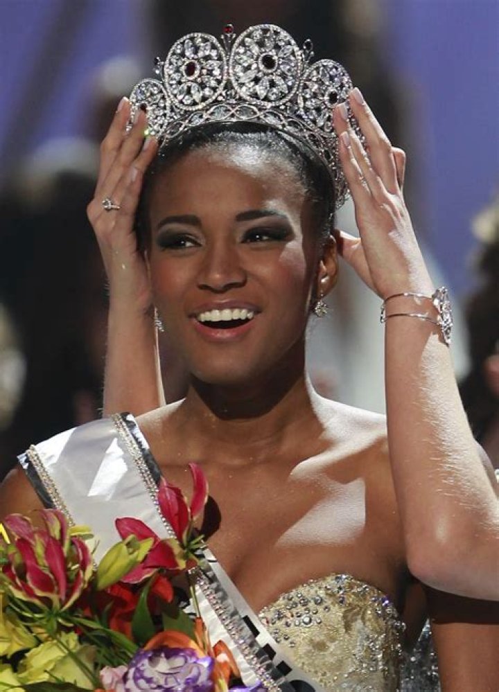 Leila Lopes 