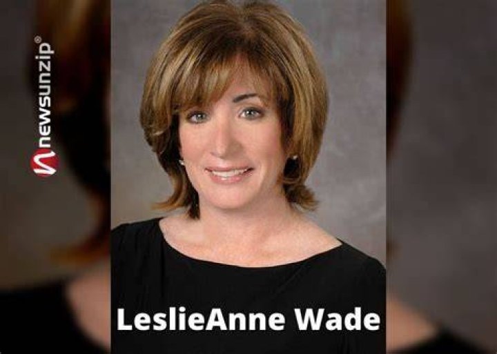 LeslieAnne Wade LeslieAnne Wade